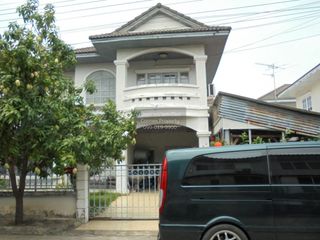 For sale 3 bedrooms house in Lam Luk Ka, Pathum Thani