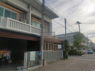 Casa adosada en venta de 3 habitaciones en East Pattaya, Pattaya