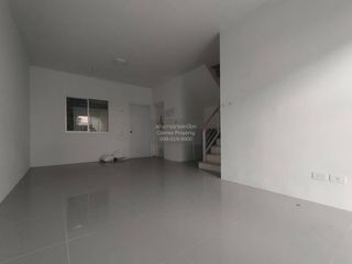 Reihenhaus zum Kauf mit 3 Zimmer in Bang Phli, Samut Prakan