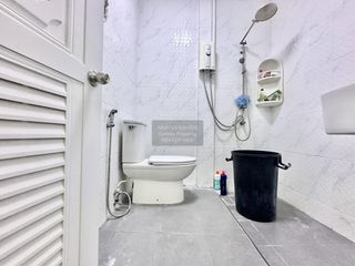 出售 2 卧室 联排别墅 在 Bang Khen, 曼谷