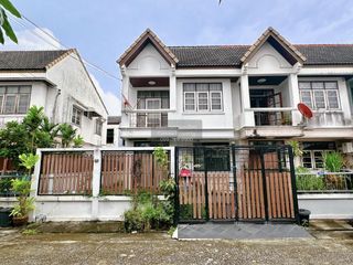 出售 2 卧室 联排别墅 在 Bang Khen, 曼谷