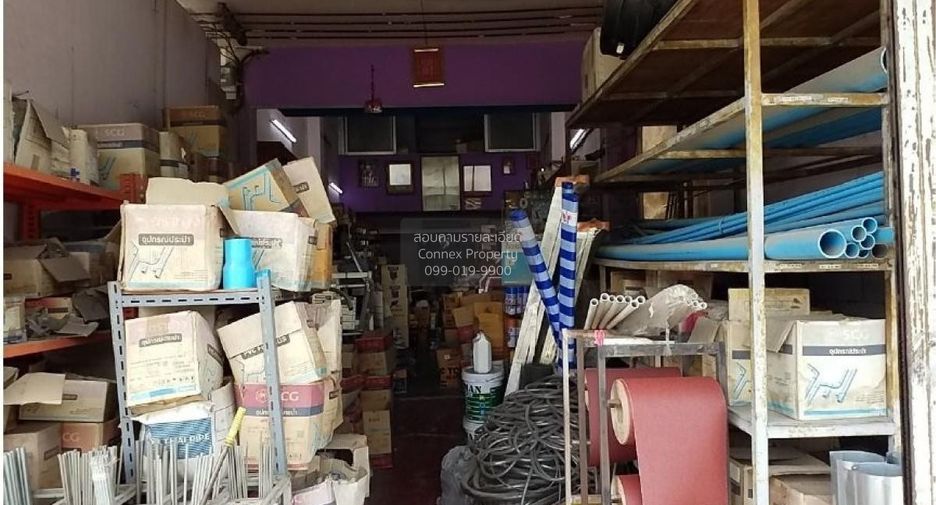 For sale 3 ベッドルーム retail Space in Lat Krabang, Bangkok