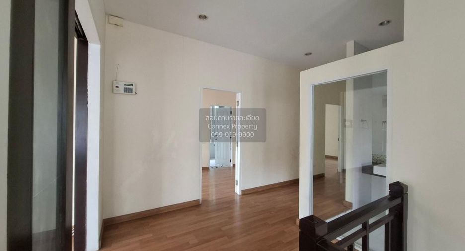 Casa en venta de 3 habitaciones en Si Racha, Chonburi