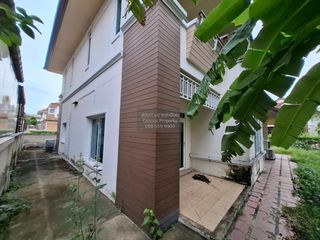 For sale 3 bedrooms house in Si Racha, Chonburi