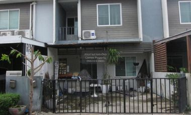 出售 3 卧室 联排别墅 在 Bang Phli, Samut Prakan