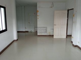 Продажа 3 спальни дом в Khlong Luang, Патумтани