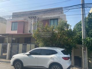 À vendre 3 chambres maison à Bang Sao Thong, Samut Prakan