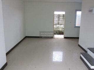 Reihenhaus zum Kauf mit 3 Zimmer in Si Racha, Chonburi