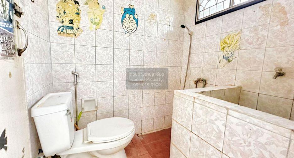 Casa adosada en venta de 4 habitaciones en Mueang Nonthaburi, Nonthaburi