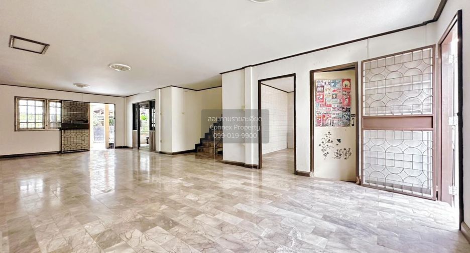 Casa adosada en venta de 4 habitaciones en Mueang Nonthaburi, Nonthaburi