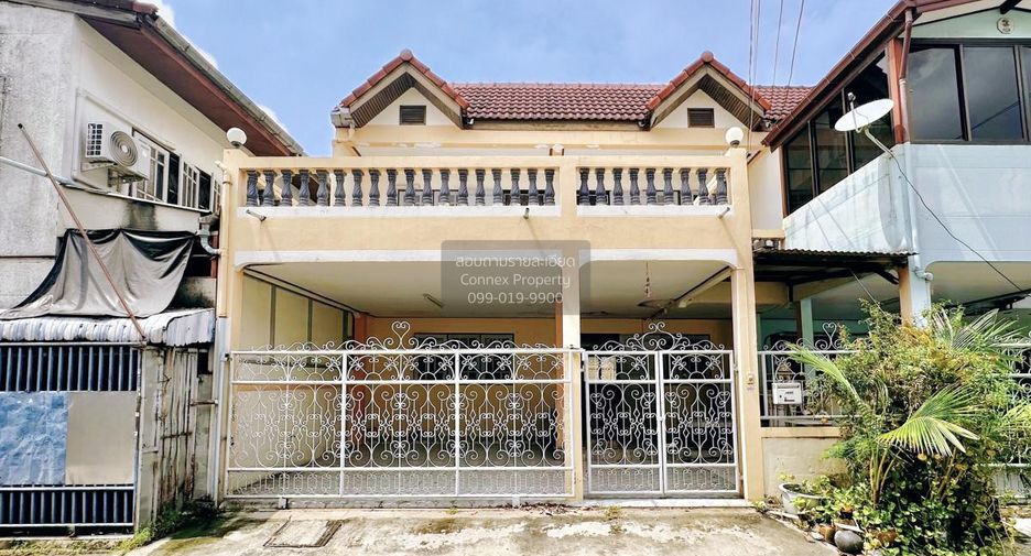 Casa adosada en venta de 4 habitaciones en Mueang Nonthaburi, Nonthaburi