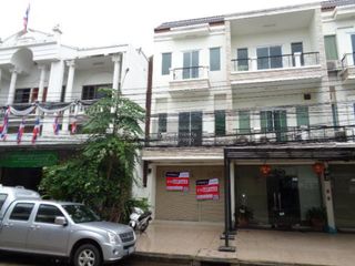 Продажа 4 спальни торговое помещение в Mueang Udon Thani, Удонтани