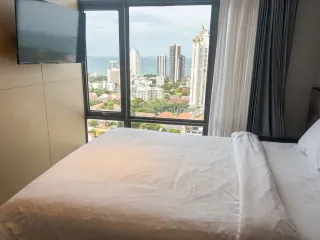 For rent 2 bedrooms condo in Bang Lamung, Chonburi