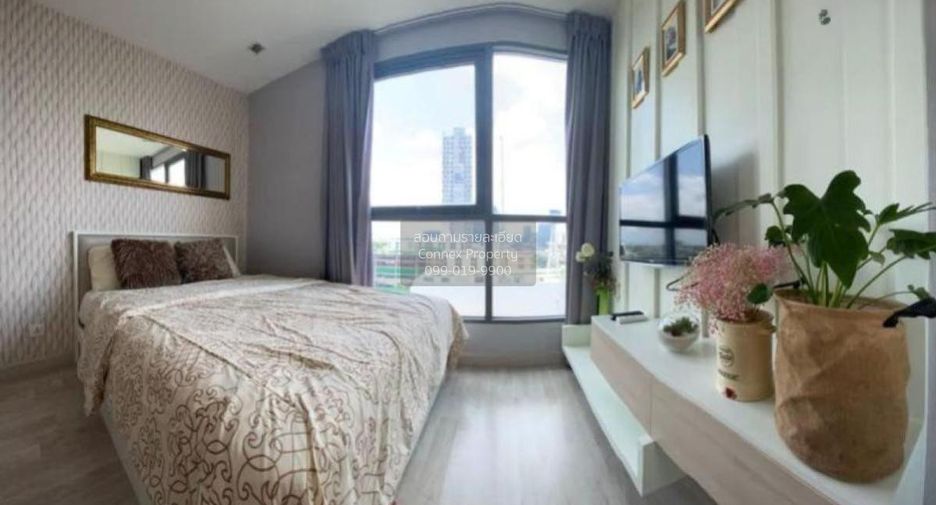 For rent 2 bedrooms condo in Phra Khanong, Bangkok