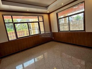 For rent 6 ベッドルーム house in Wang Thonglang, Bangkok