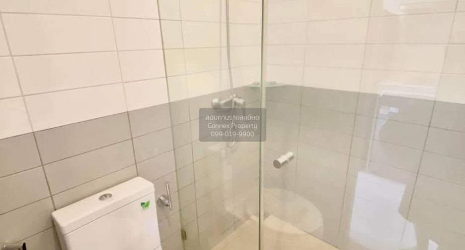 Wohnung zur Miete mit 1 Zimmer in Phra Khanong, Bangkok