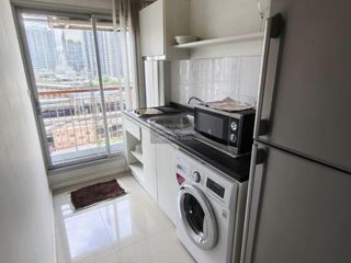 For rent 1 bed condo in Huai Khwang, Bangkok