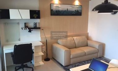 For rent 1 bed condo in Huai Khwang, Bangkok