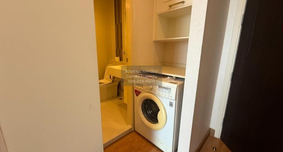 Condo en alquiler de 1 habitaciones en Phra Khanong, Bangkok
