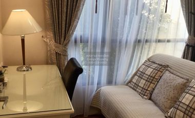 For rent 2 bedrooms condo 