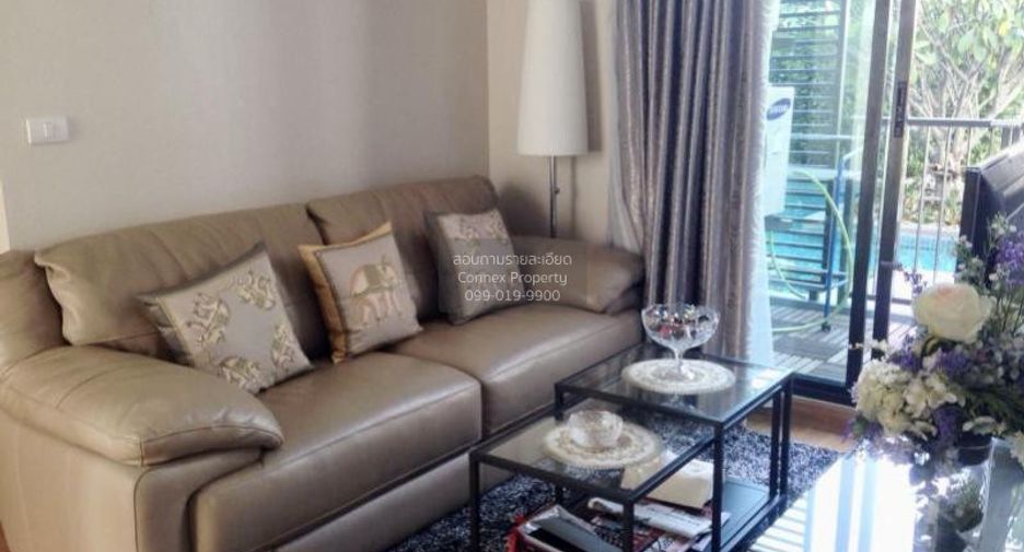 Condo en alquiler de 2 habitaciones en Phra Khanong, Bangkok