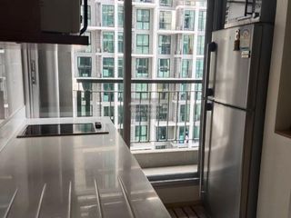 For rent 1 bed condo in Huai Khwang, Bangkok
