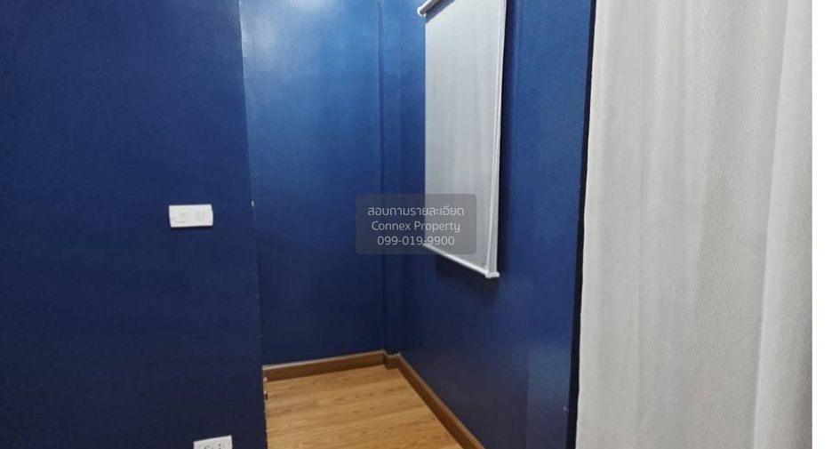 Casa en alquiler de 3 habitaciones en Sam Phran, Nakhon Pathom