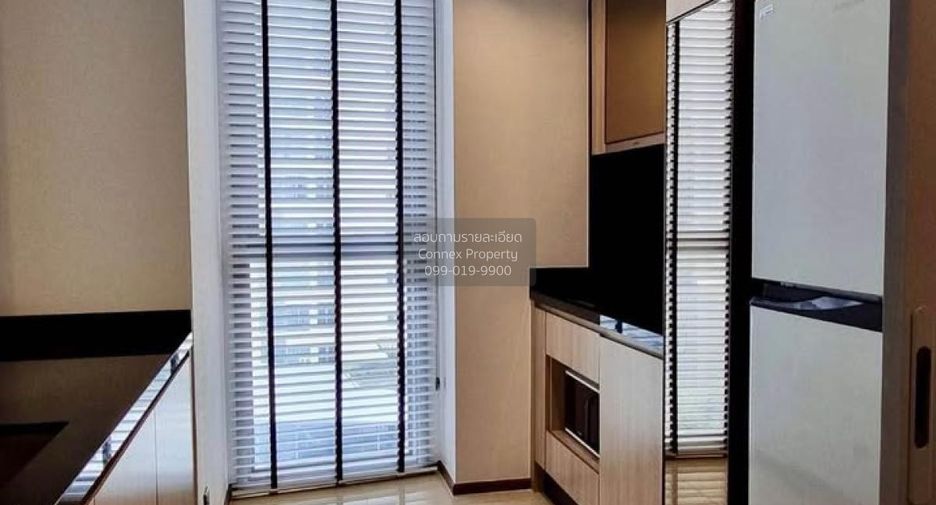 For rent 2 bedrooms condo in Pathum Wan, Bangkok