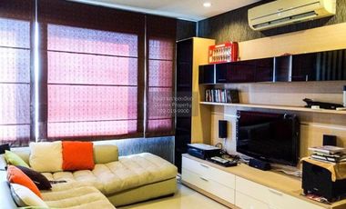À louer 1 chambre condo à Khlong San, Bangkok