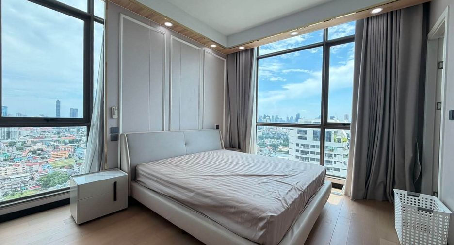 Condo en venta de 4 habitaciones en Watthana, Bangkok
