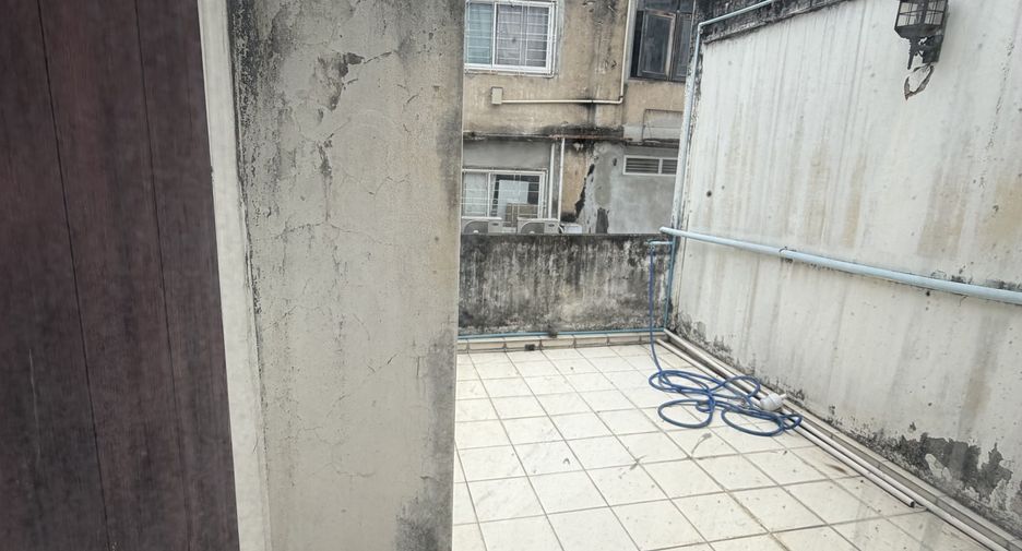 出租 4 卧室 商业空间 在 Watthana, 曼谷