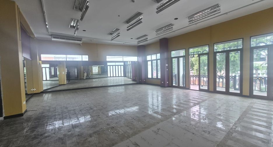 出租 商业空间 在 Mueang Chiang Mai, Chiang Mai