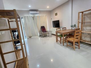 À louer 2 chambres maison de ville à Bang Kruai, Nonthaburi