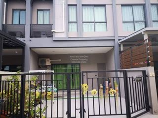 À louer 2 chambres maison de ville à Bang Kruai, Nonthaburi