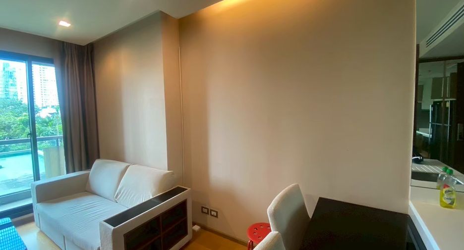 À louer et à vendre 1 chambre condo à Sathon, Bangkok