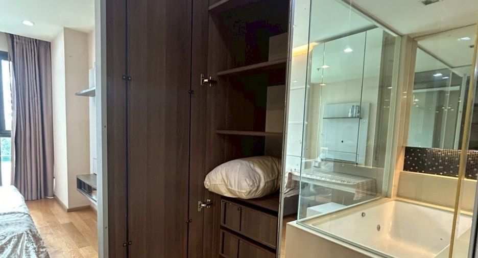 À louer et à vendre 1 chambre condo à Sathon, Bangkok