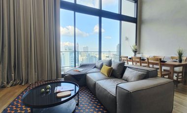 À louer et à vendre 3 chambres condo à Watthana, Bangkok