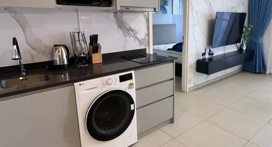 Condo en venta de 2 habitaciones en Bang Lamung, Chonburi