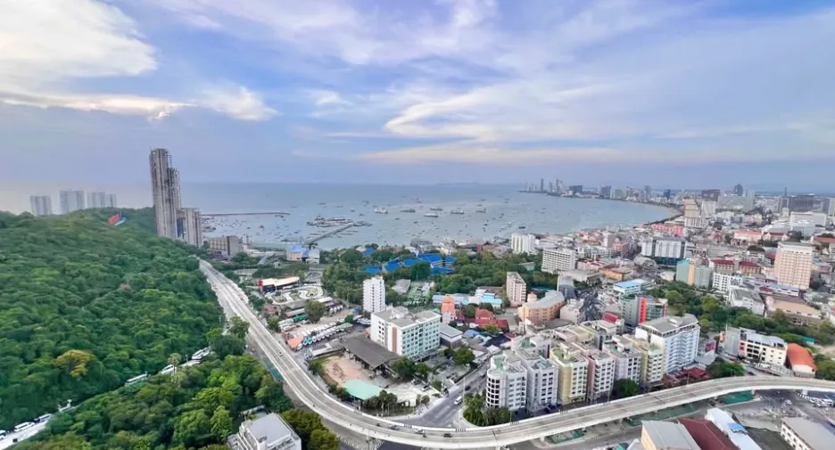 Condo en venta de 2 habitaciones en Bang Lamung, Chonburi
