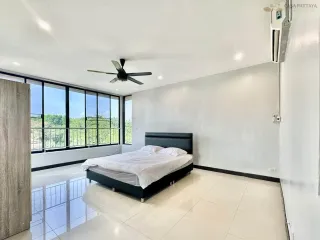 Villa en venta de 6 habitaciones en Bang Lamung, Chonburi