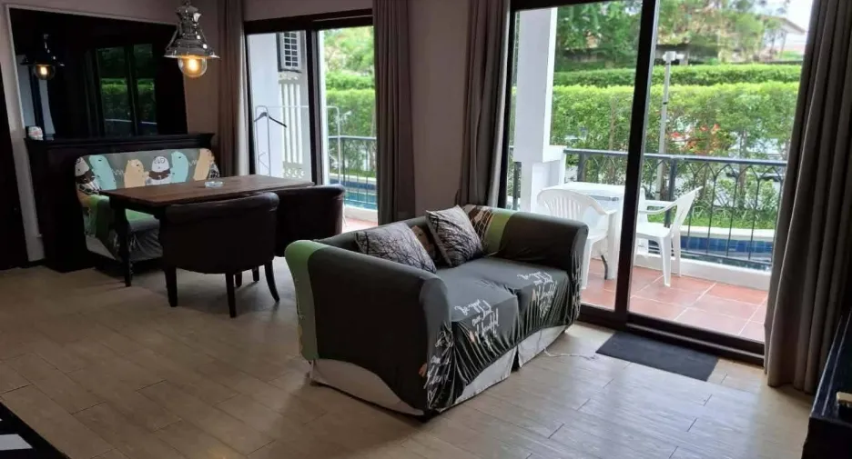 Condo en alquiler de 2 habitaciones en Jomtien, Pattaya