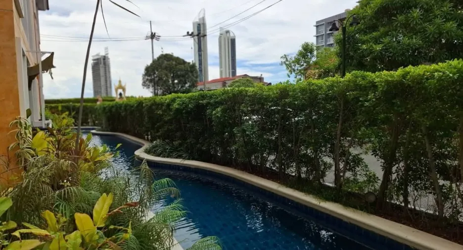 Condo en alquiler de 2 habitaciones en Jomtien, Pattaya