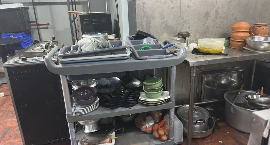 For rent retail Space in Phra Nakhon, Bangkok