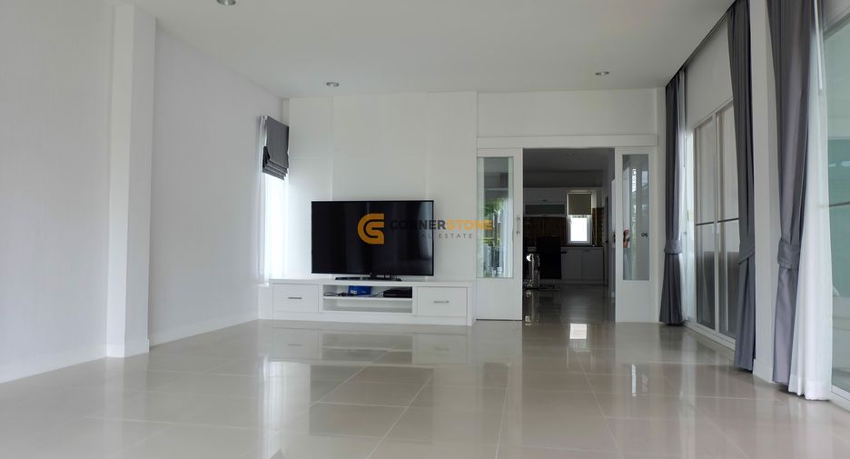 For sale 4 bedrooms house in Bang Lamung, Chonburi