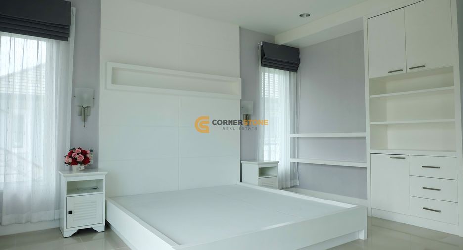 For sale 4 bedrooms house in Bang Lamung, Chonburi