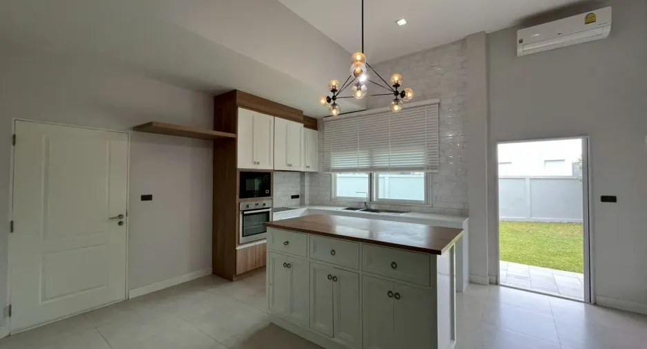 For rent 3 ベッドルーム house in Bang Lamung, Chonburi