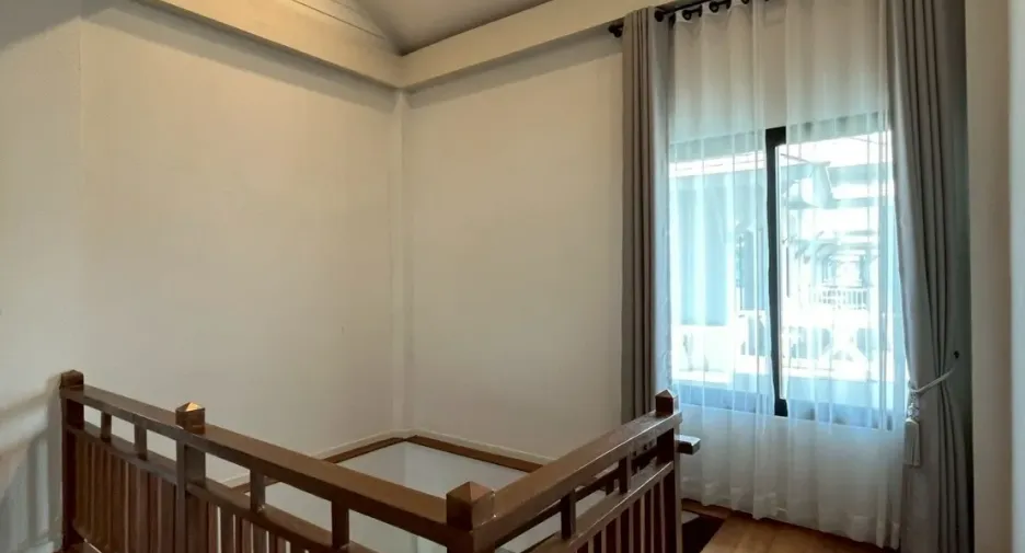 For rent 4 bedrooms house in Bang Lamung, Chonburi
