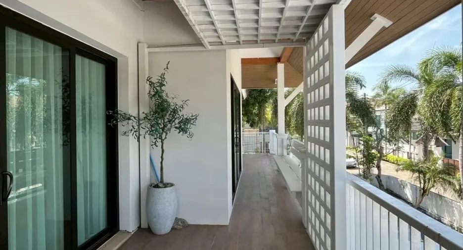 For rent 4 bedrooms house in Bang Lamung, Chonburi