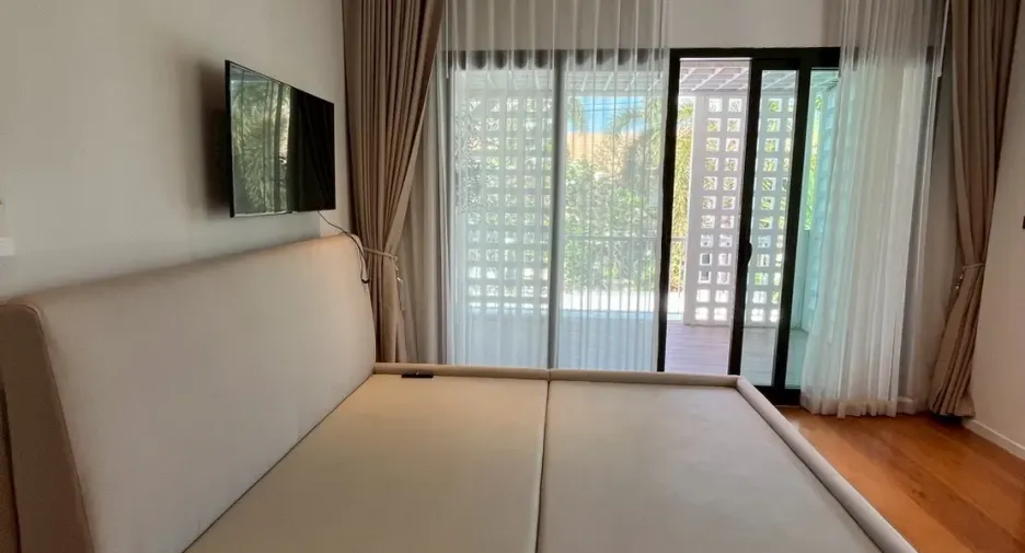 For rent 4 bedrooms house in Bang Lamung, Chonburi