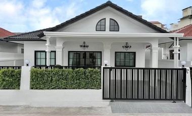 Haus zum Kauf mit 3 Zimmer in Bang Lamung, Chonburi